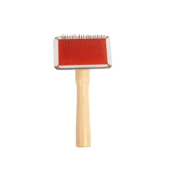 Brosse carde métal manche bois, 6 x 4.5 cm