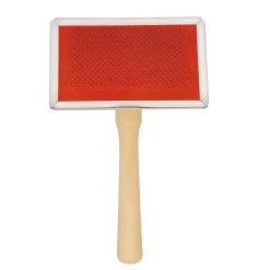 Brosse carde métal manche bois, 12 x 8 cm