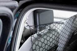 Filet de voiture pare-chien