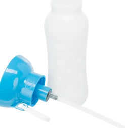 Gourde avec gamelle intégrée pour boire